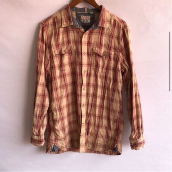 Men's True Grit Plaid Long Sleeve Button Down Shirt - Picture 2 of 8